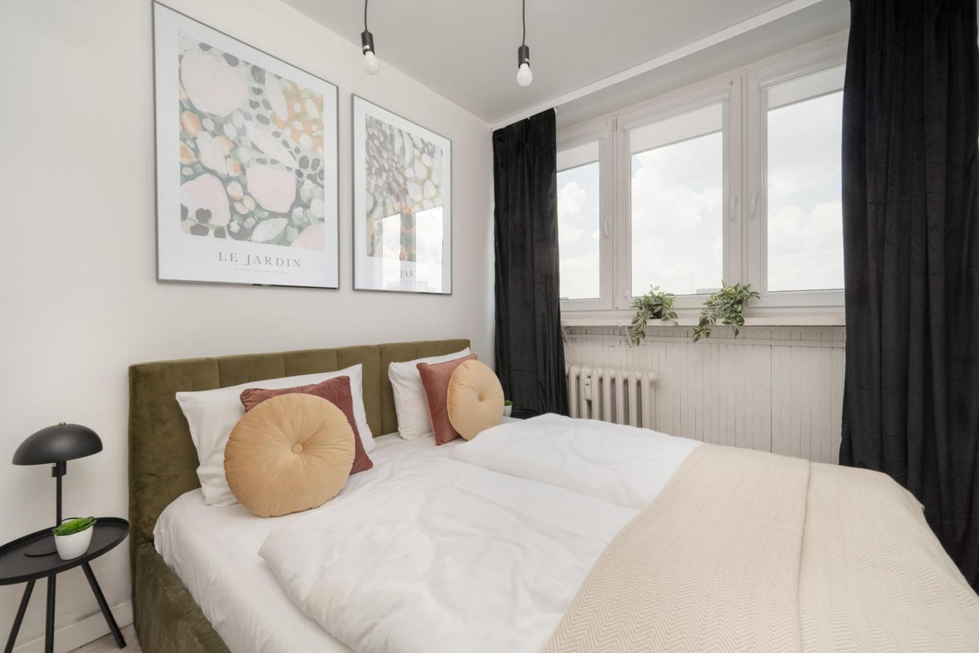 Cozy Apartment For 4 People In Wroclaw By Noclegi Renters ภายนอก รูปภาพ
